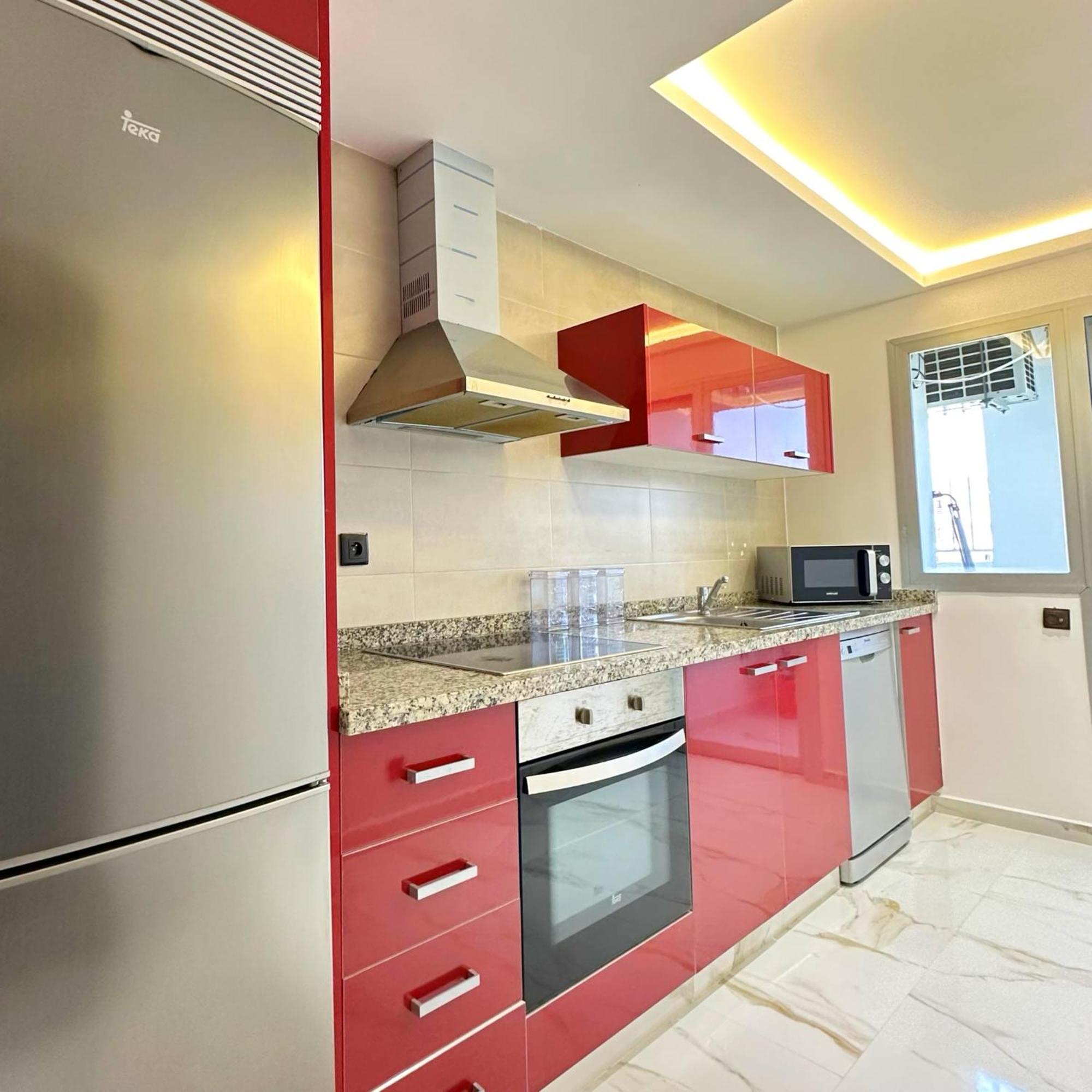 Luxury Hilton Center R4a Guest Friendly Apartment